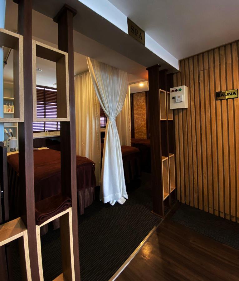 Flora Centre Hotel & Spa هانوي المظهر الخارجي الصورة